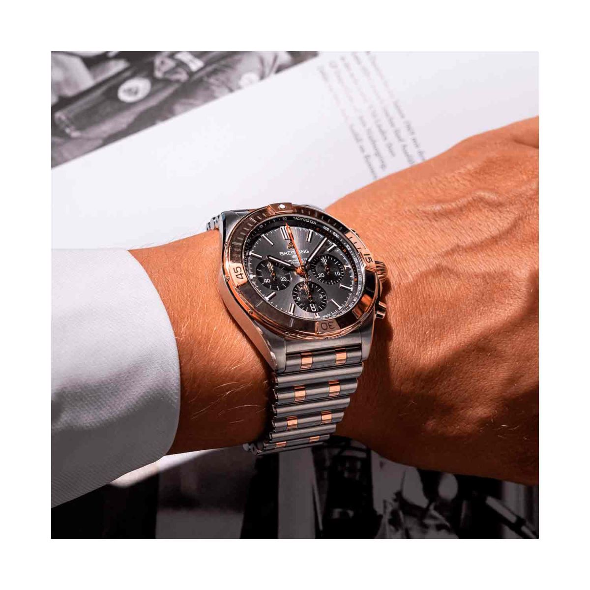 RELOJ BREITLING CHRONOMAT B01 Oro rojo
