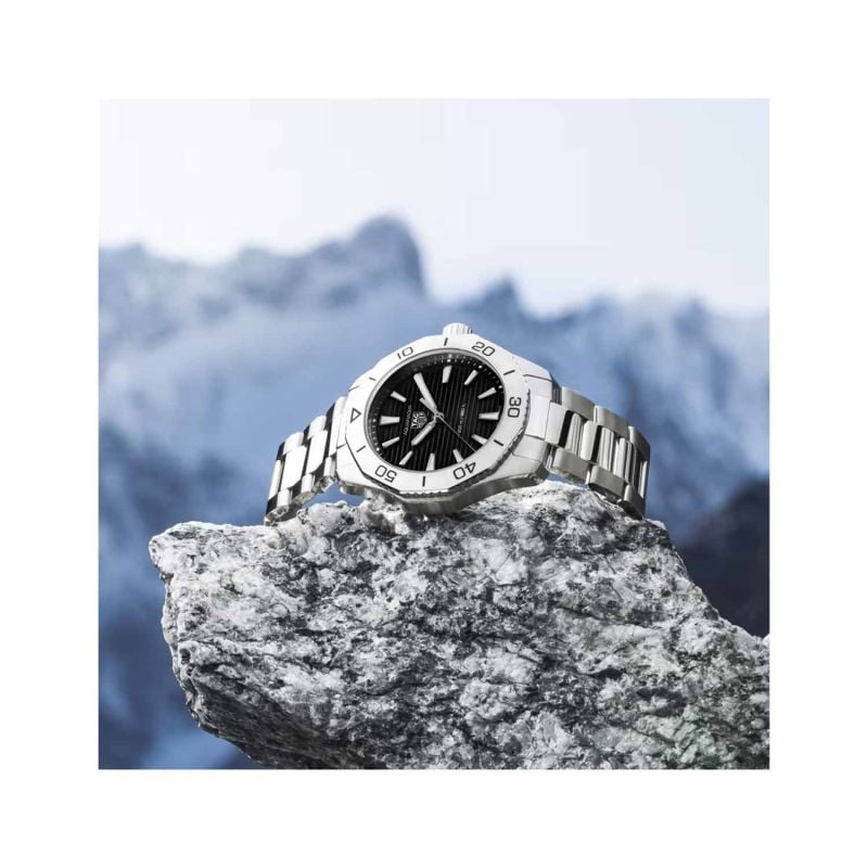 Tag heuer aquaracer sales 41mm on wrist