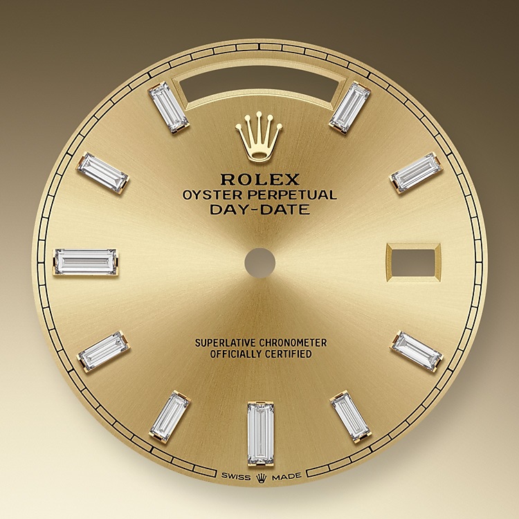 Champagne-colour dial Rolex Day-Date 40 in Quera