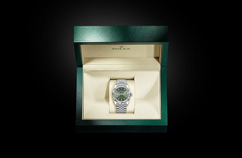 Rolex Watch Datejust 36 Oystersteel, white gold and Mint green dial on his case Quera