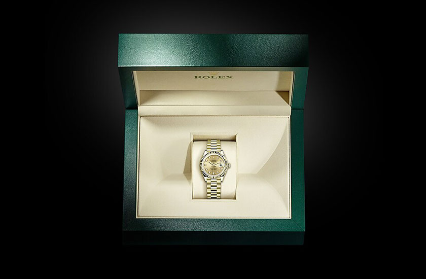 Estuche reloj Rolex Lady-Datejust oro amarillo y esfera color champagne engastada de diamantes Quera