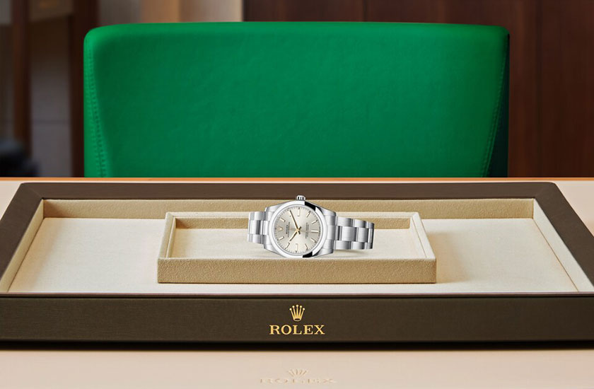 Reloj Rolex Oyster Perpetual 34 de acero Oystersteel y esfera plateada watchdesk en Quera
