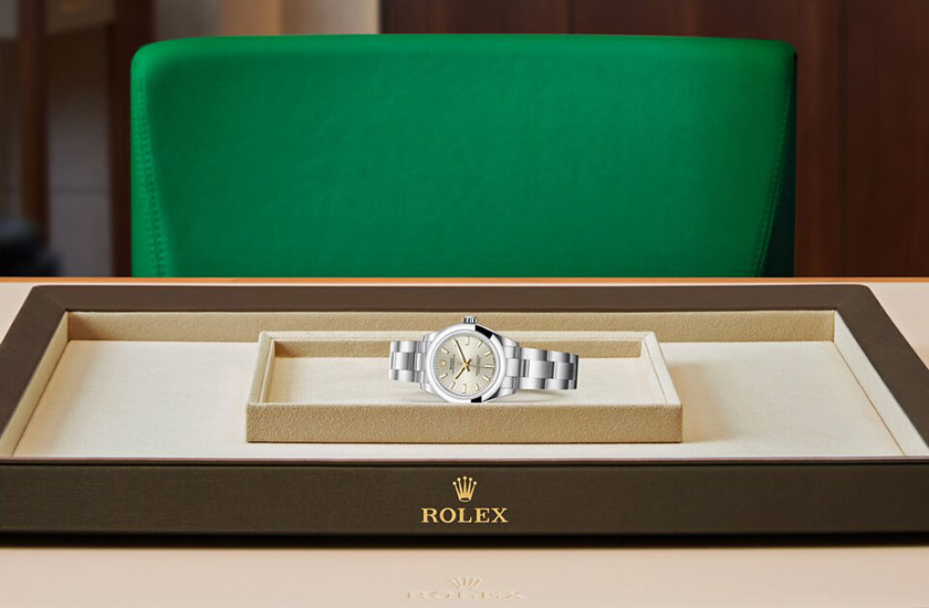 Reloj Rolex Oyster Perpetual 28 de acero Oystersteel y esfera plateada watchdesk en Quera