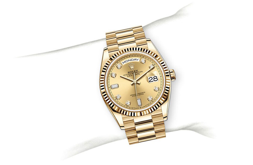 Simulación muñeca Rolex Day-Date 36 yellow gold and Champagne-colour dial set with diamonds in Quera